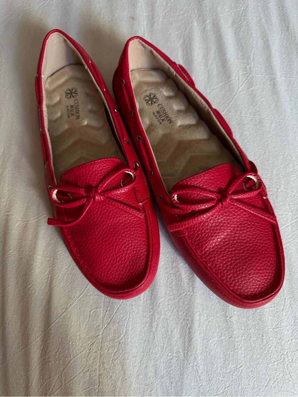 Cushion Walk by Avon Red Leather Bow Loafers